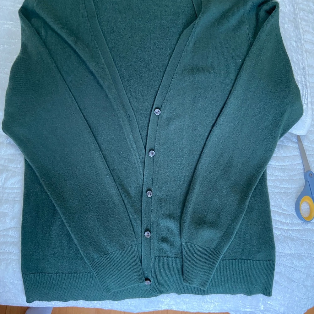 Hunter green cardigan